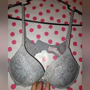 Victoria's Secret Silver Flower Lace DreamAngels Pushup Rhinestone Bra 34C